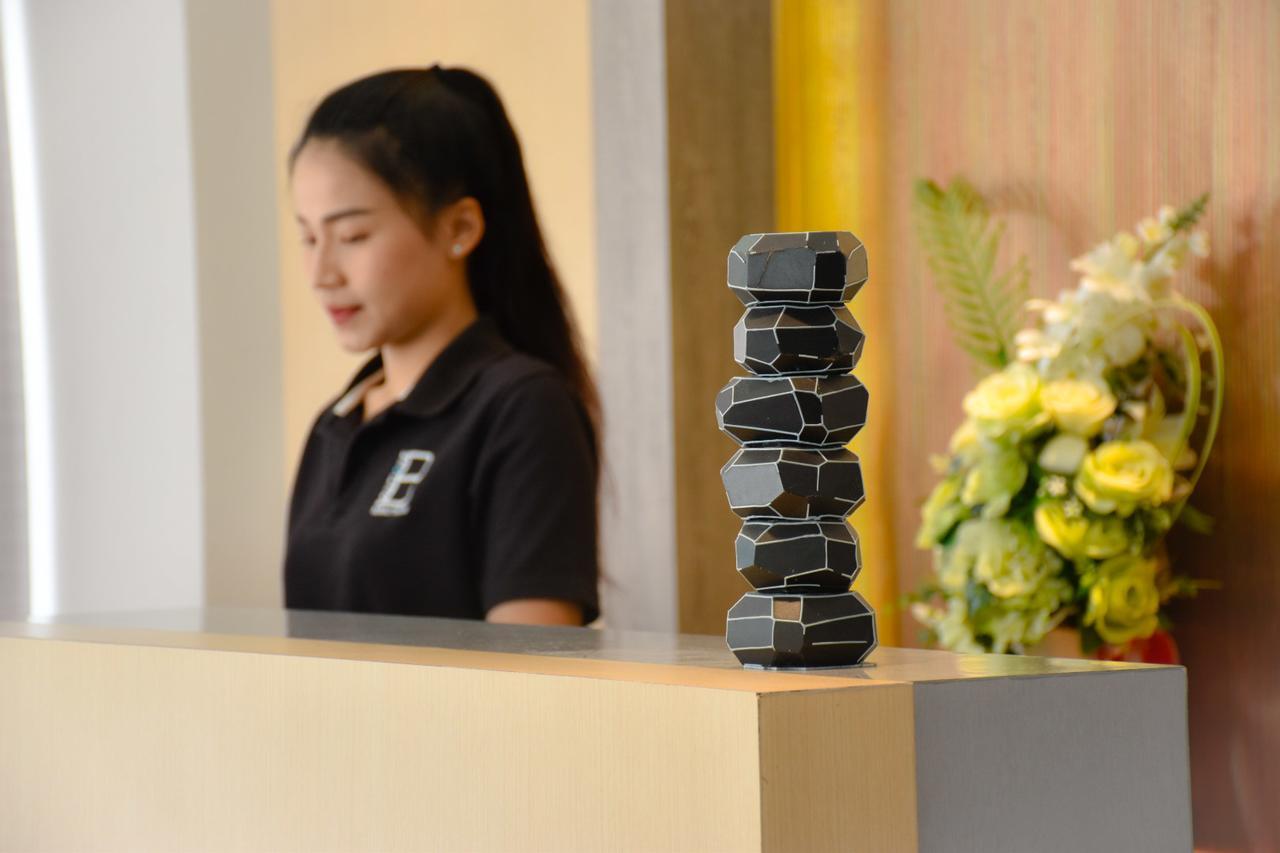 B精品酒店 素叻他尼 外观 照片